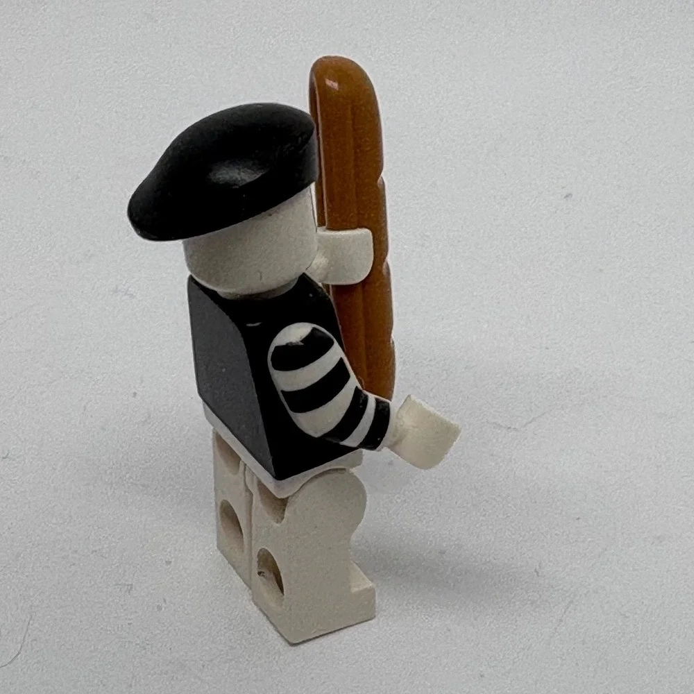 LEGO Mime Minifigure Series 2 Collectible 8684-11 with Baguette and Beret